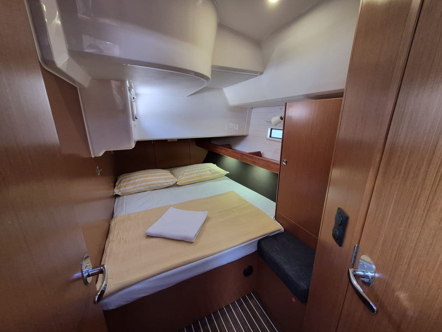2015 Bavaria Cruiser 46