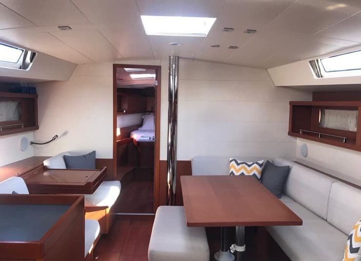Beneteau Oceanis 45