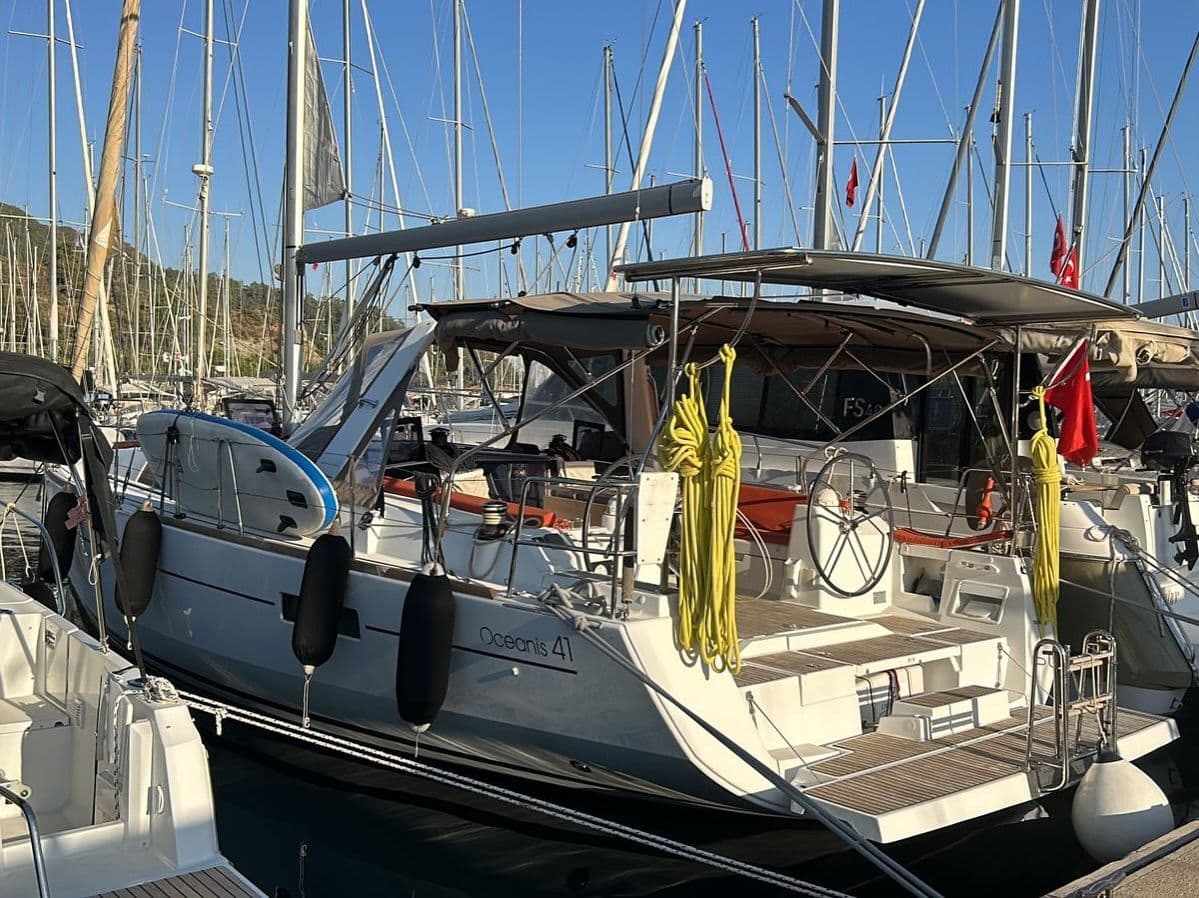 2016 Beneteau Oceanis 41