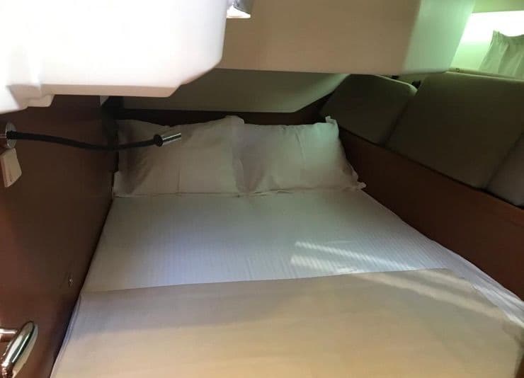 Beneteau Oceanis 45