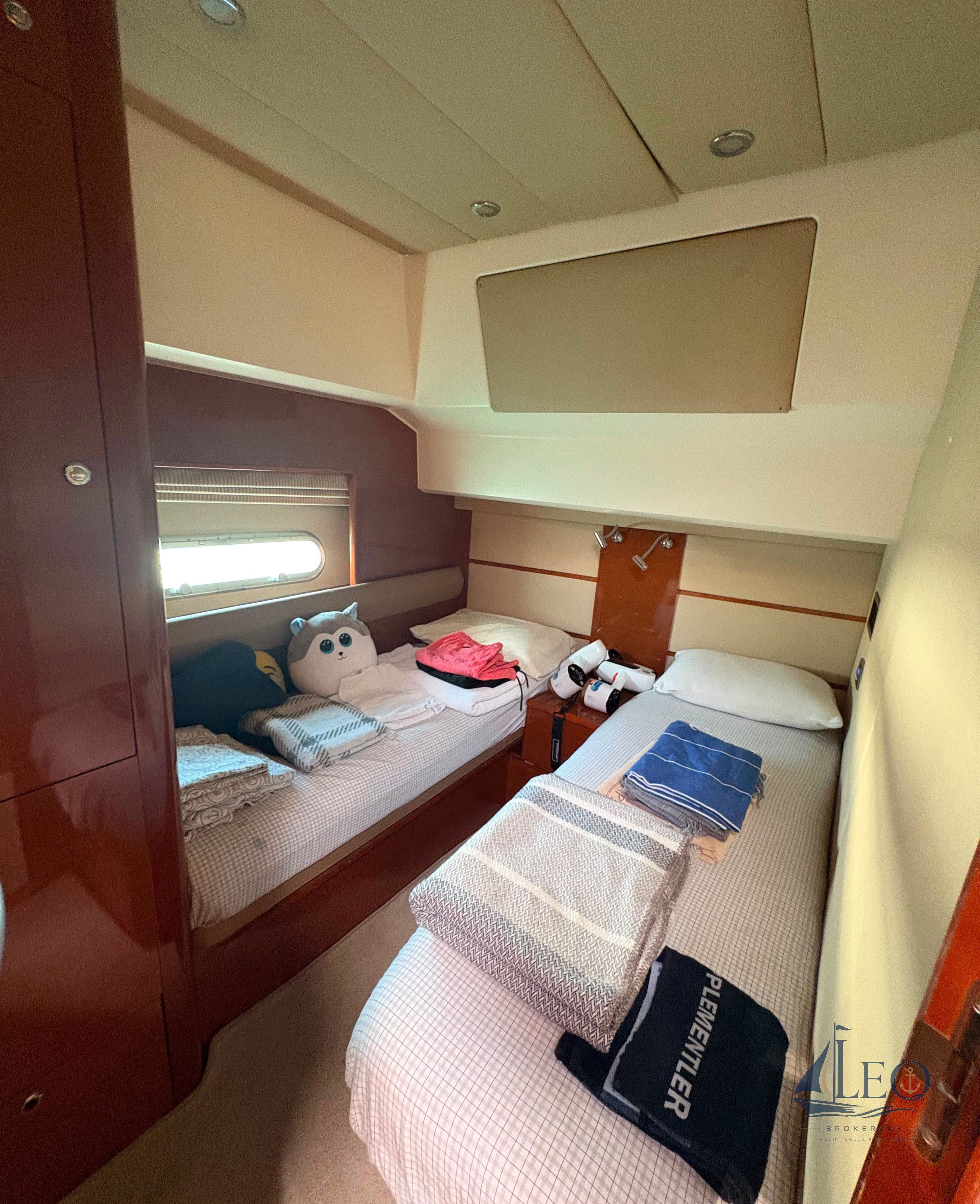 2010 PRESTIGE 50