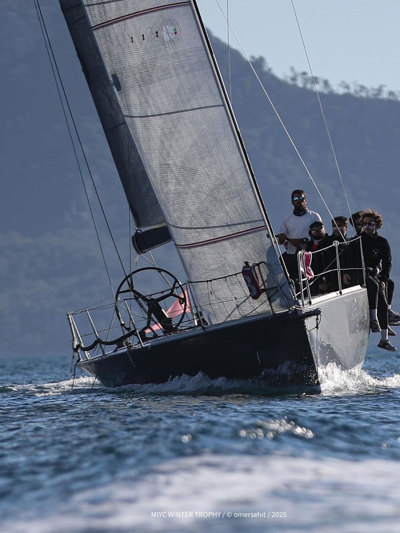 2013 BOLT 37