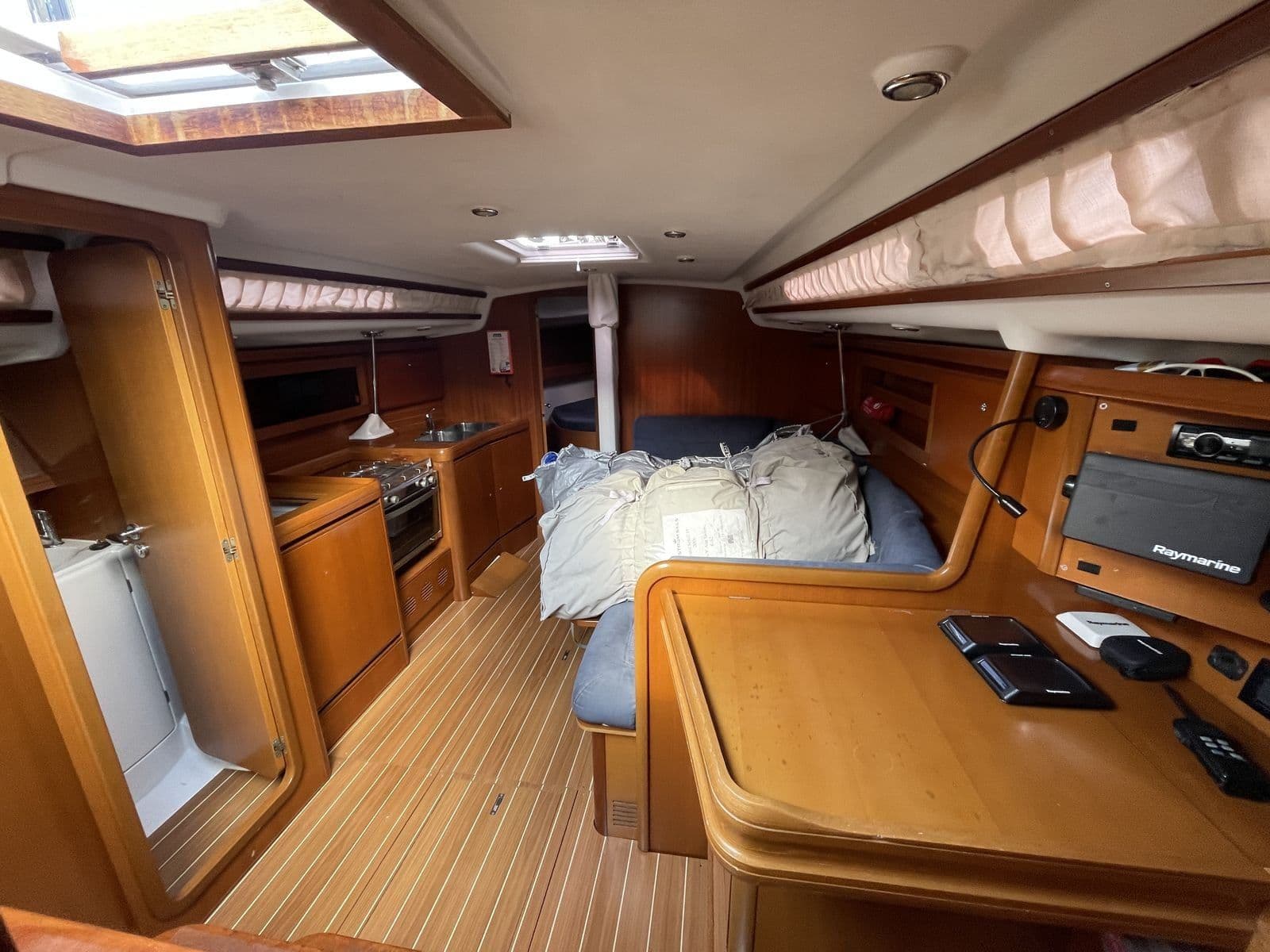 2006 Grand Soleil 37 B&C