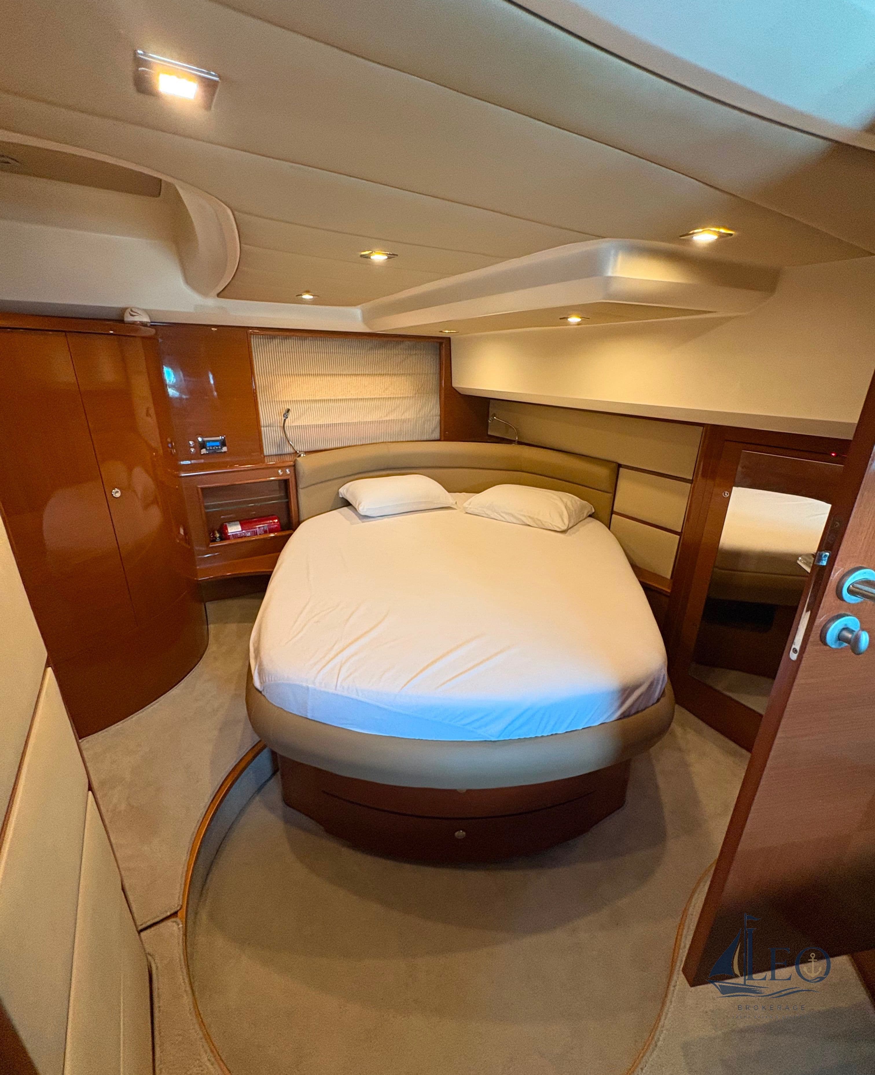 2010 PRESTIGE 50