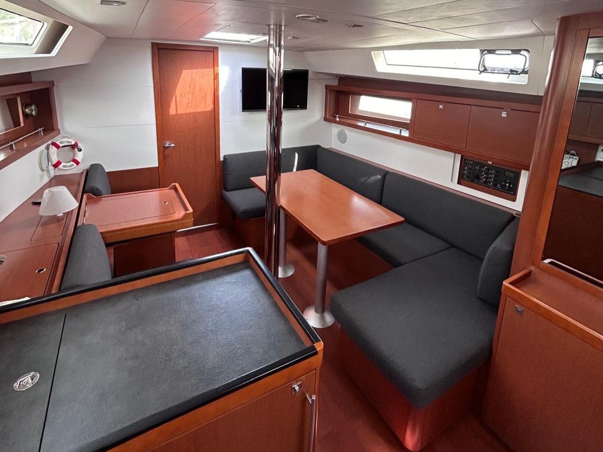 2016 Beneteau Oceanis 41