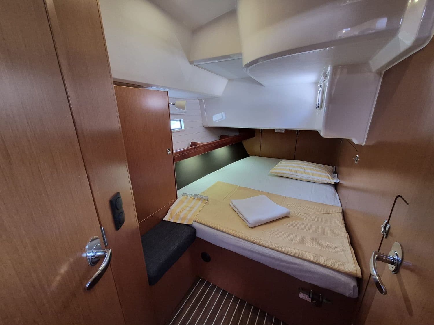 2015 Bavaria Cruiser 46